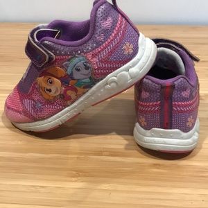 PAW Patrol Light up Girl Sneakers Sz 8